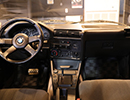 BMW E30 320i AT